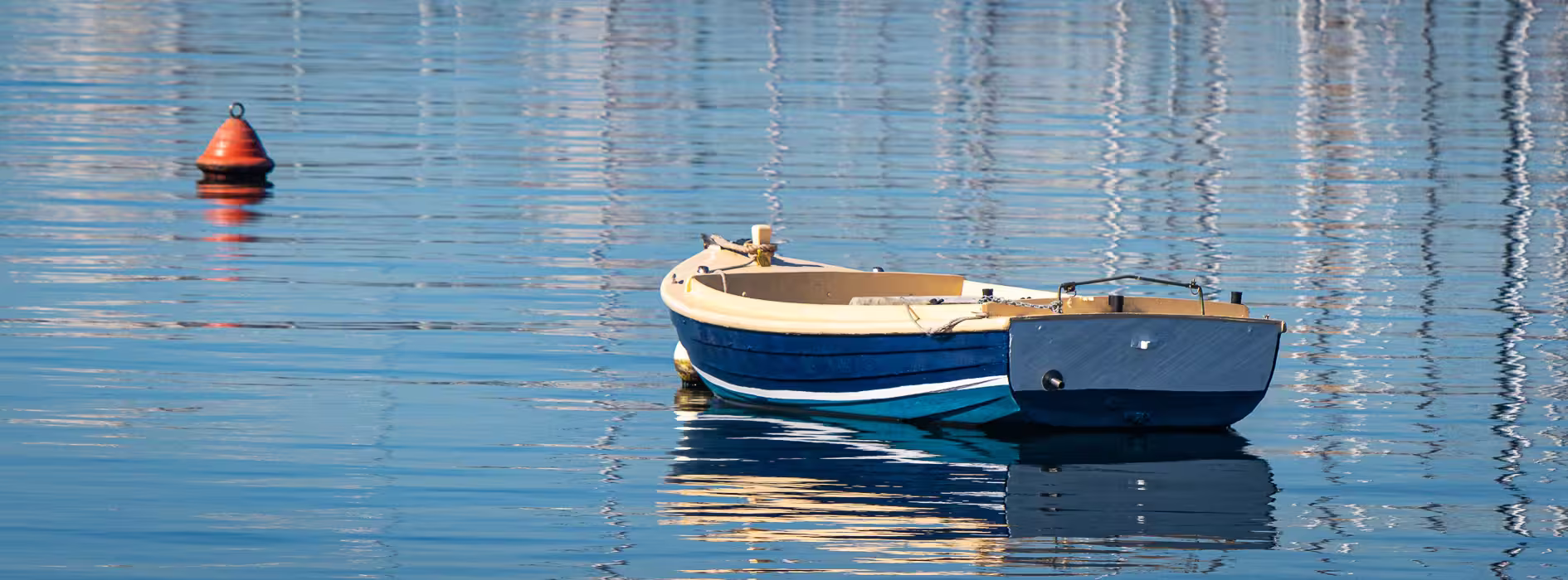 Boat on the water at Williamstown, Melbourne, home of SC3's cyber security and cloud consulting team